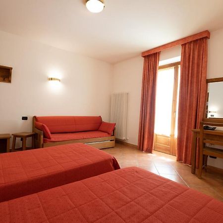 Hotel Casalpina Don Barra ปราเจลาโต ภายนอก รูปภาพ