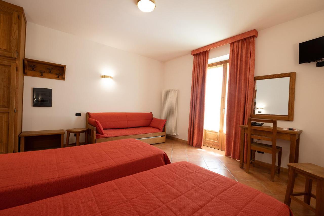 Hotel Casalpina Don Barra ปราเจลาโต ภายนอก รูปภาพ